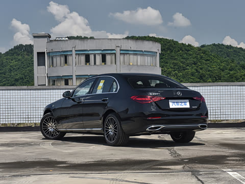 2026�� �Ŀ� C 260 L