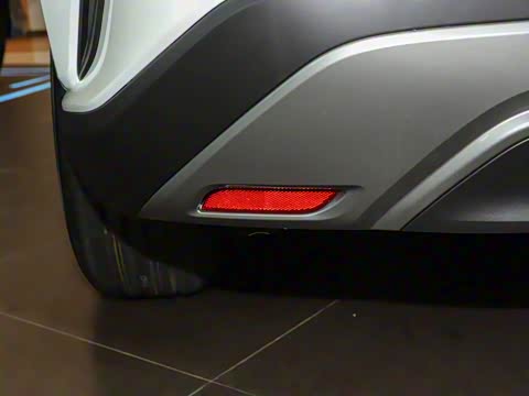 2026�� 350h ����������