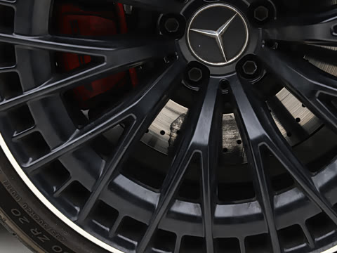 2026�� AMG CLE 53 4MATIC+ ���ܳ�