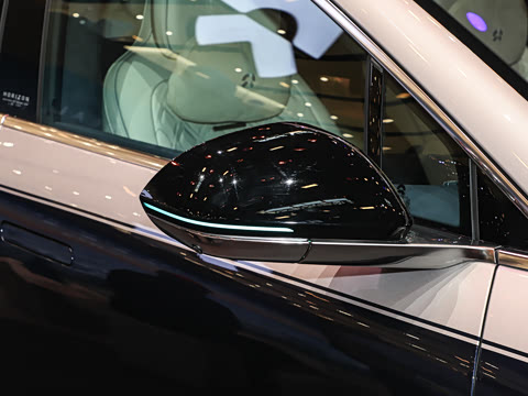 2025�� 102kWh ��ƽ���ر��
