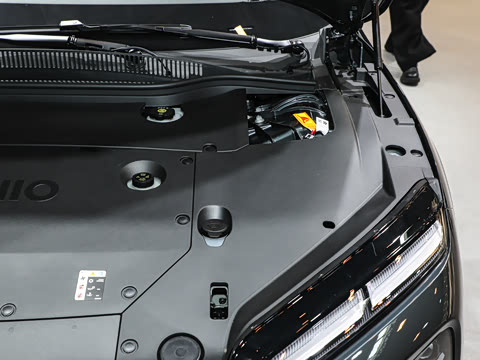 2026�� ��Ȼ�澳�� 100kWh Touring