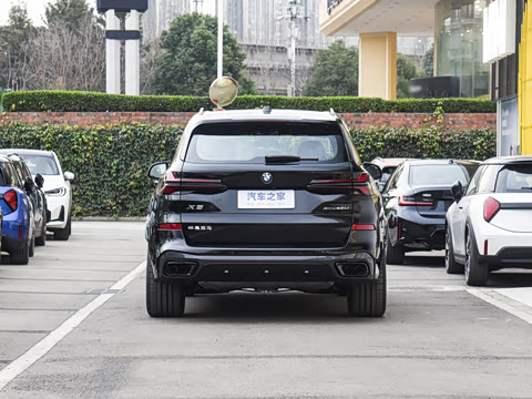 2026�� �Ŀ� xDrive 40Li ������M�˶���ҹ��װ