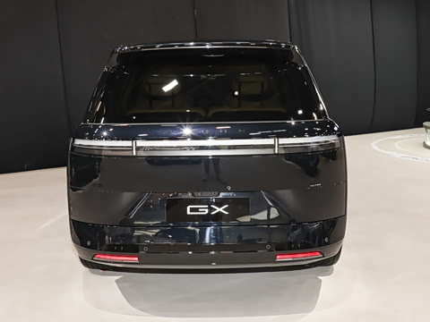 2026�� ���� 750 �����콢��