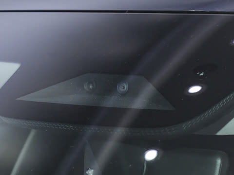 2026�� ���� 1585 �����콢��