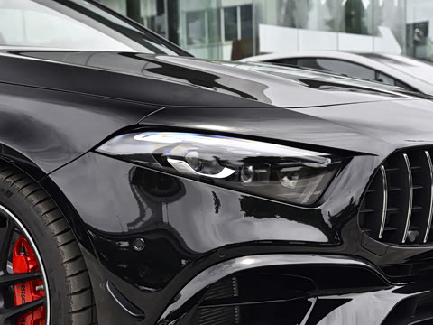 2026�� AMG A 45 S 4MATIC+