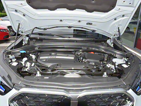 2025�� sDrive25i M�˶���װ