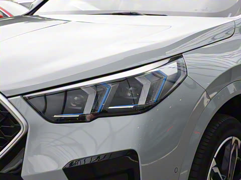 2025�� sDrive25i M�˶���װ