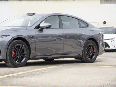 2026 007+  565 Ultra+״