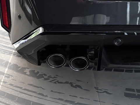 2025�� M5