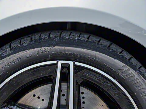 2025�� CLA 260 4MATIC ��ذ�