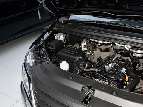 2025�� M5 1.6L ���������� 7��