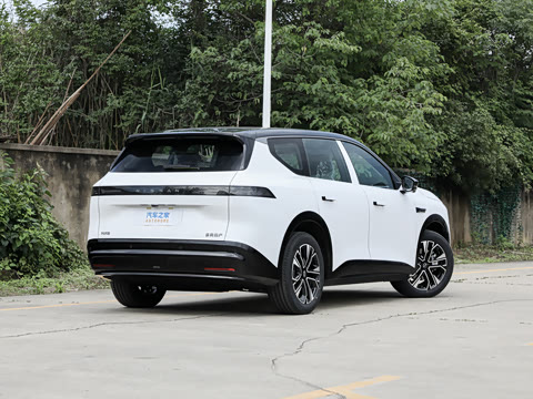 2026�� ���� 650 Max