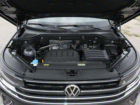 2025��  330TSI ����Ѳ�� ������