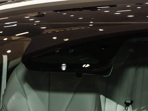 2026�� 610 �������� Max