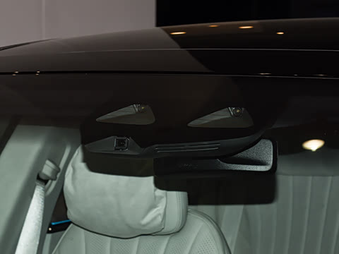 2025�� 500 4MATIC