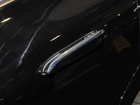 2025�� 500 4MATIC