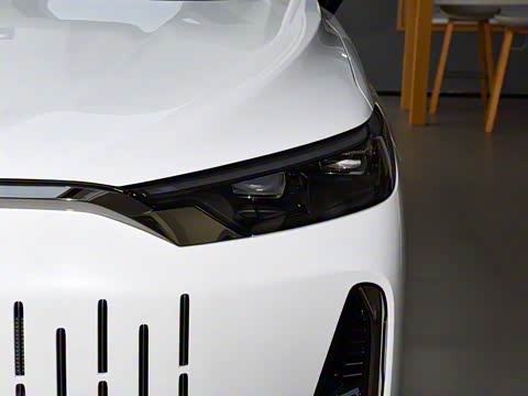 2025�� 210 ������