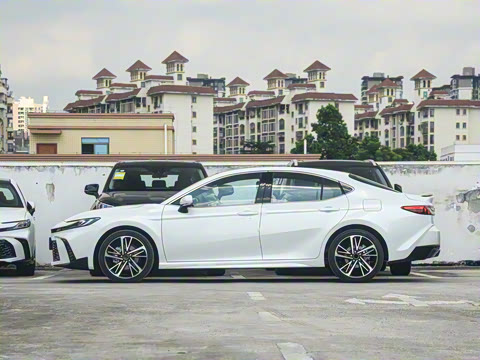 2026�� 2.0S �˶���