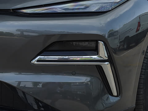 2025�� 130km EM-i ������
