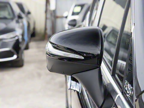 2025�� EQS 680 ���ݰ�