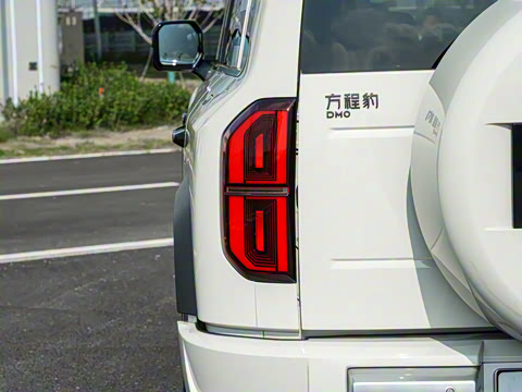 2025�� 210KM ��������Ultra��