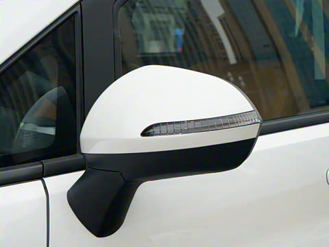 2025�� 2.0L CNG�м�Ӫ�����ʰ� 7��