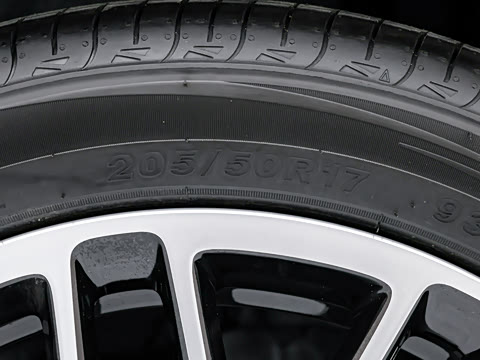 2026�� 1.5L �����