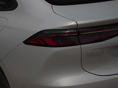 2025�� EM-i 70km ������