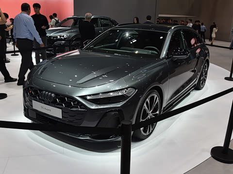 2025�� Avant