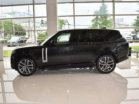 2026�� 3.0 L6 400PS HSE�����