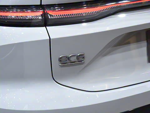 2025�� �ھ������ 100kWh