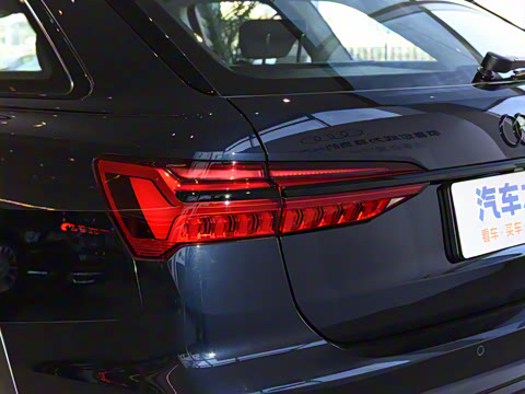 2025�� allroad quattro 55 TFSI ��̽�ռ�