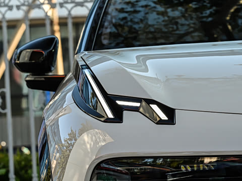 2026�� Max������