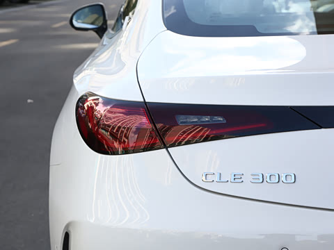 2026�� CLE 300 4MATIC �����ͽ��ܳ�