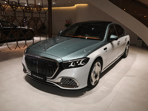 2027�� S 680 4MATIC