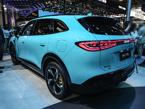 2026�� 200 �������ܳ�����