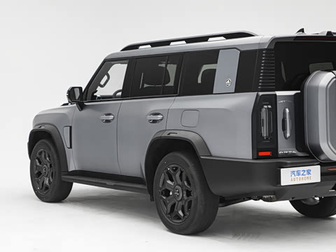 2026�� PLUS 2.0TD XWD����+ 7��