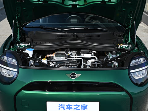 2026�� 466km COOPER E ������