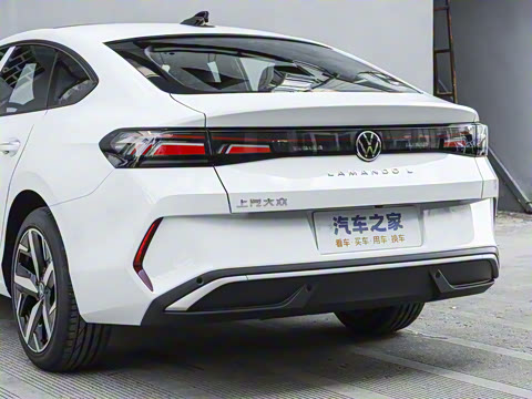 2026�� ���L 300TSI ����