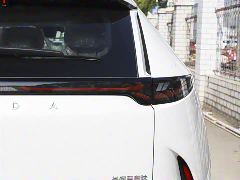 2025�� ����600 Pro