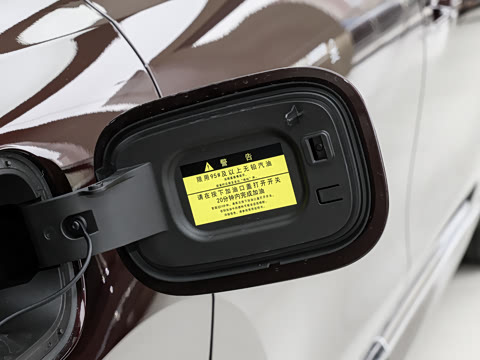 2025�� ���� Ultra�� 53.4kWh 6���� (896�߼����״