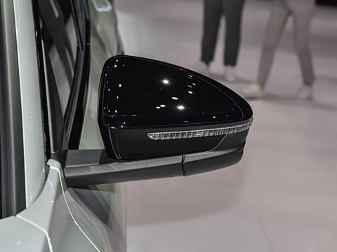 2026�� quattro Ǭ���Ǽݰ�