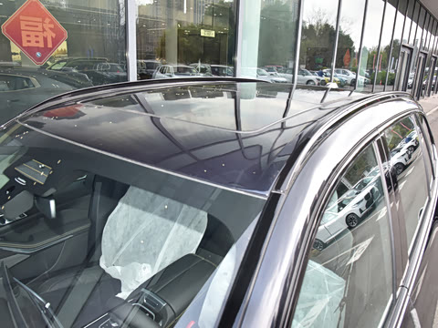 2026�� �Ŀ� xDrive 40Li ������M�˶���ҹ��װ