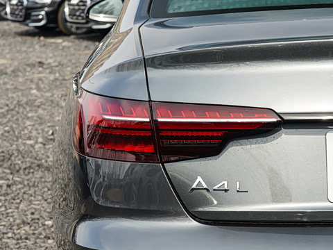 2026�� 200���������� 40 TFSI ����������