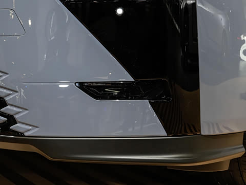 2026�� 300h