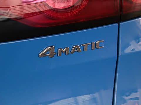 2026�� ����� 400 L 4MATIC