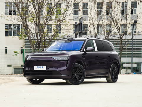 2025�� ���� Ultra�� 53.4kWh 6���� (896�߼����״