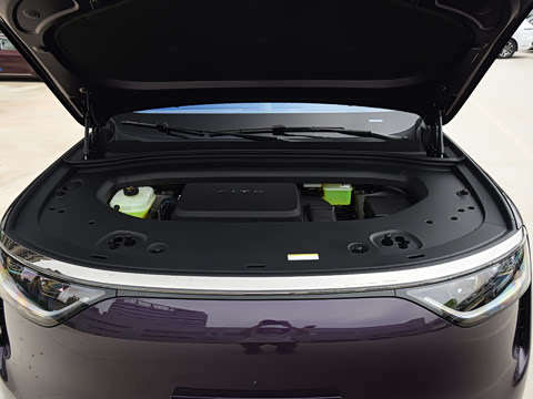 2025�� ���� Ultra�� 53.4kWh 6���� (896�߼����״