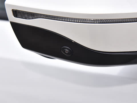 2026�� �Ŀ� 530Li ������ M�˶���װ