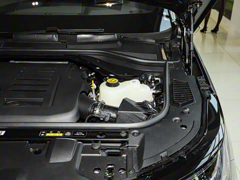 2025�� 3.0 L6 400PS �䷶�ӳ���